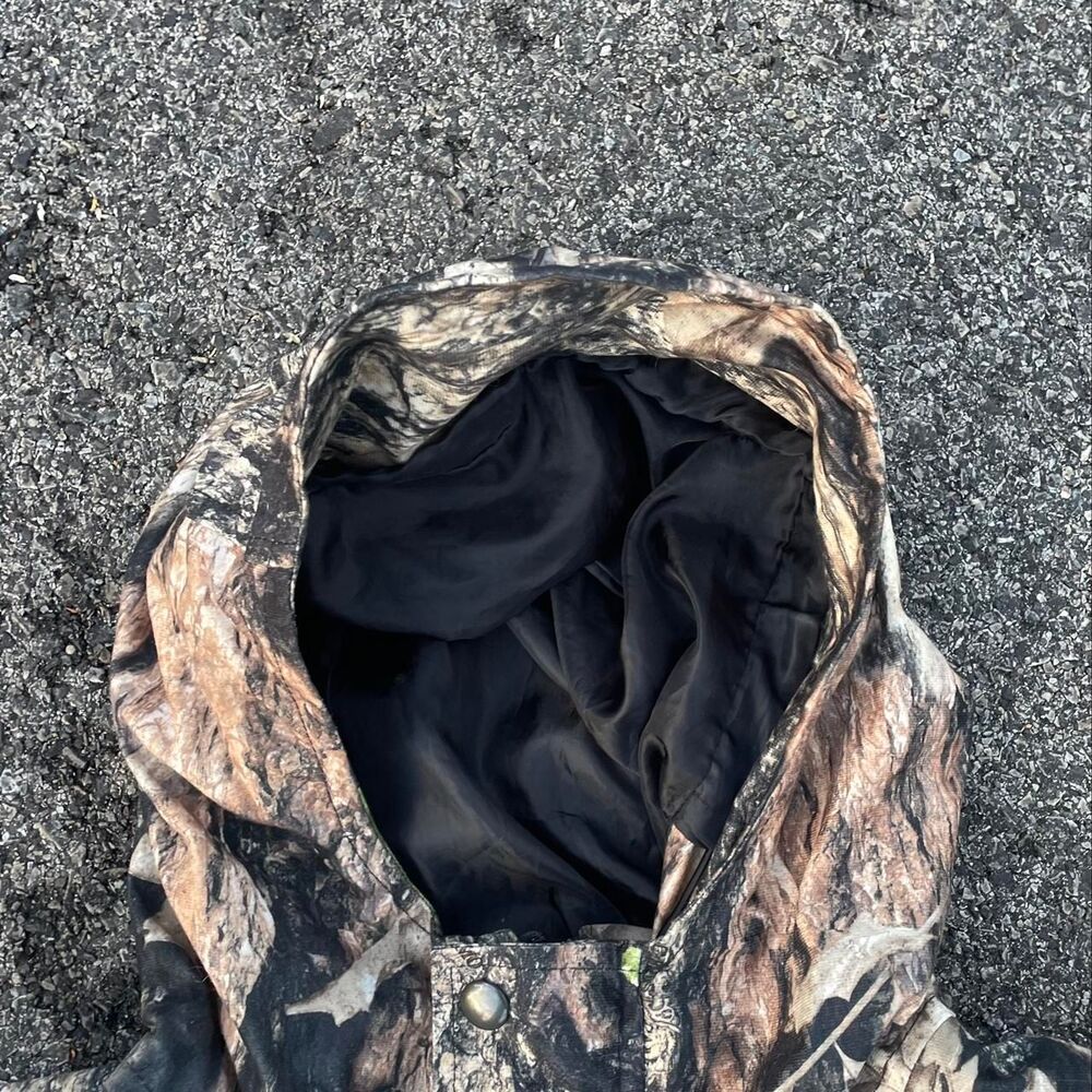 Vintage 90s Camo Hooded Windbreaker Jacket